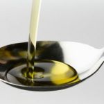 Discover Oil Pulling Benefits and How To Do It Right