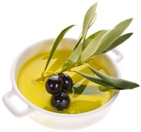 small-bowl-with-olives-and-olive-oil
