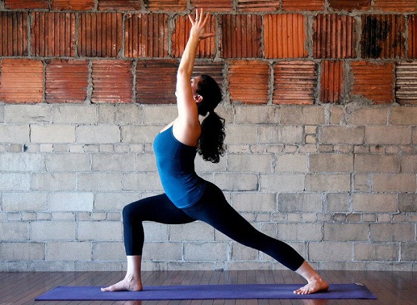 There are many yoga poses to stretch the psoas muscle