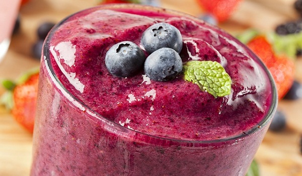 Blueberries, as well as other berries, should be eaten raw at least part of the time.