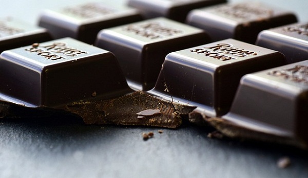 Eat a small piece each day to benefit from the anti-aging effects of dark chocolate.