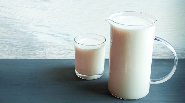 Moon Milk: a soothing and warming bedtime treat to combat sleeplessness.